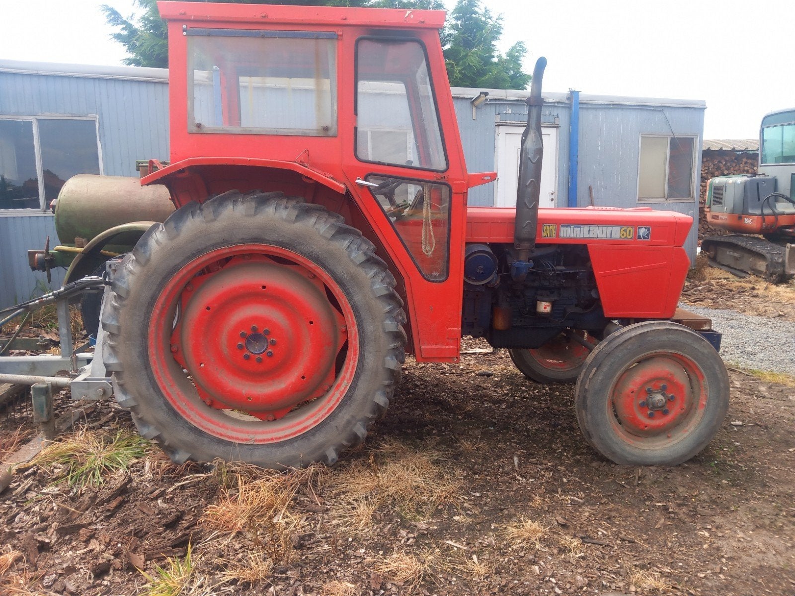 Same tractor, Enlèvement, Same