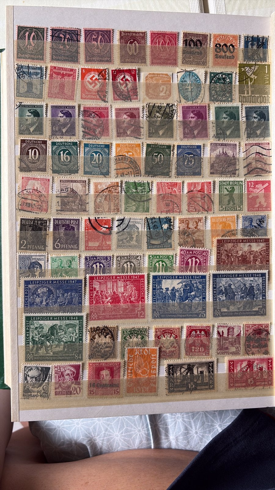Oud postzegelalbum Europa en de wereld 1000+ zegels, Timbres & Monnaies, Enlèvement ou Envoi