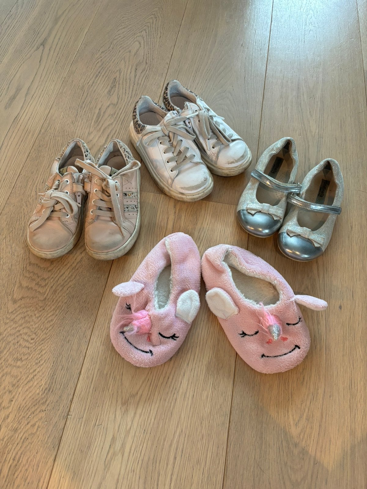 Pakket meisjesschoenen maat 27, Kinderen en Baby's, Ophalen, Gebruikt, Slofjes