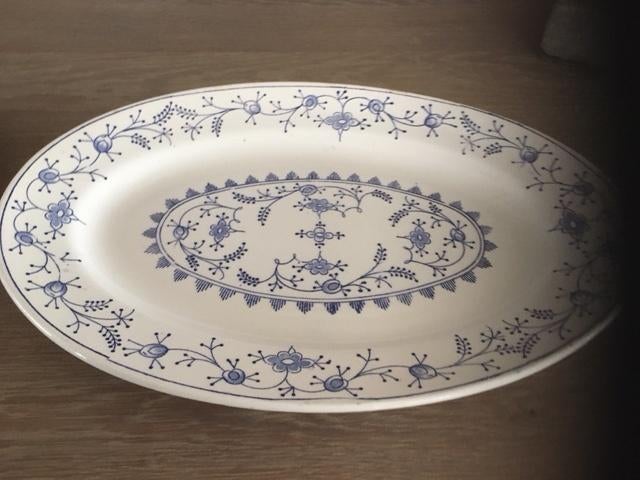 ovale schotel "La Louvière" 30/21 cm, Antiek en Kunst, Curiosa en Brocante, Ophalen