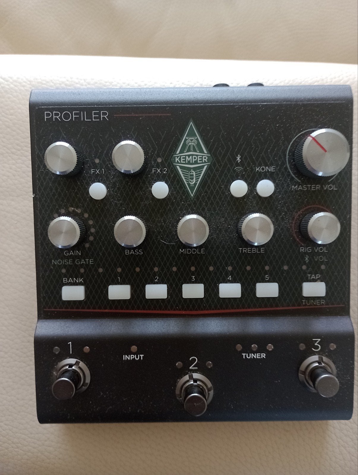 Joueur Kemper Profiler avec footswitch et niveaux 1, 2 et 3, Enlèvement ou Envoi, Comme neuf, Volume