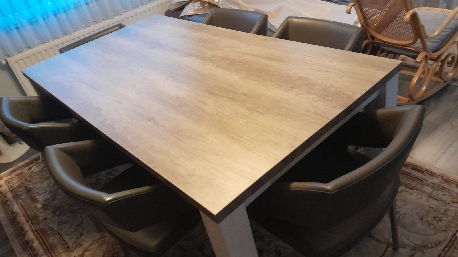 Mooie tafel met 6 stoelen, Huis en Inrichting, Ophalen, Zo goed als nieuw