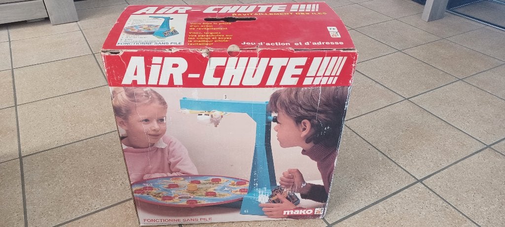 Jeu de société Air-chute de Mako avec boite et notice, Hobby & Loisirs créatifs, Jeux de société | Jeux de plateau, Utilisé, 1 ou 2 joueurs