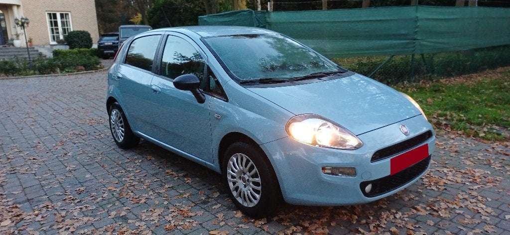 Fiat Punto 1.2i BJ05/2015 89050km NAV. N.RIEM.1jaar Garantie, Autos, Fiat, 1242 cm³, Euro 5, Achat, 5 portes