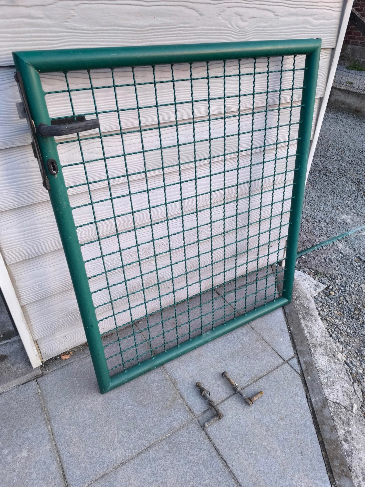 porte métallique jardin très bon état, Enlèvement