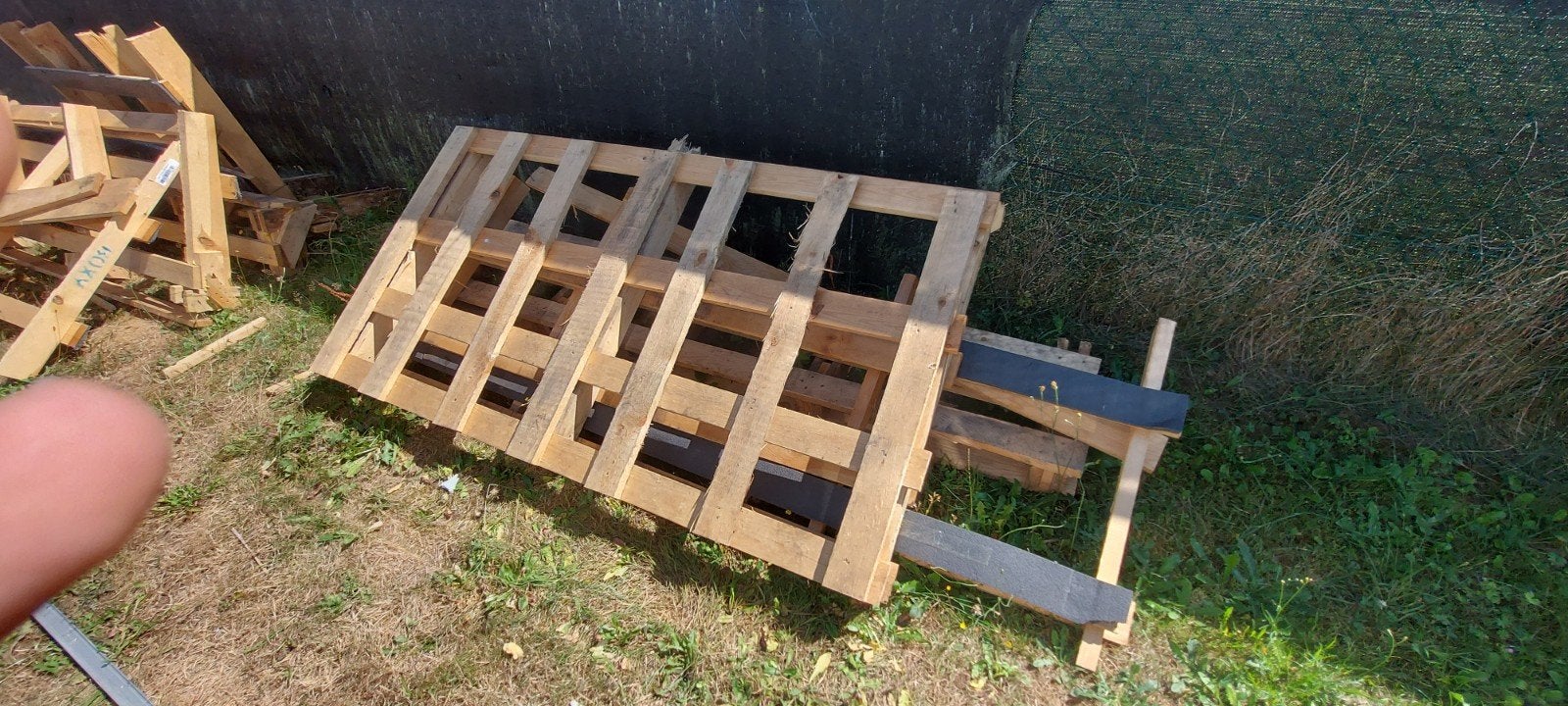 Pallet hout, Doe-het-zelf en Bouw, Hout en Planken, Ophalen, 25 tot 50 mm, Zo goed als nieuw, 200 tot 250 cm