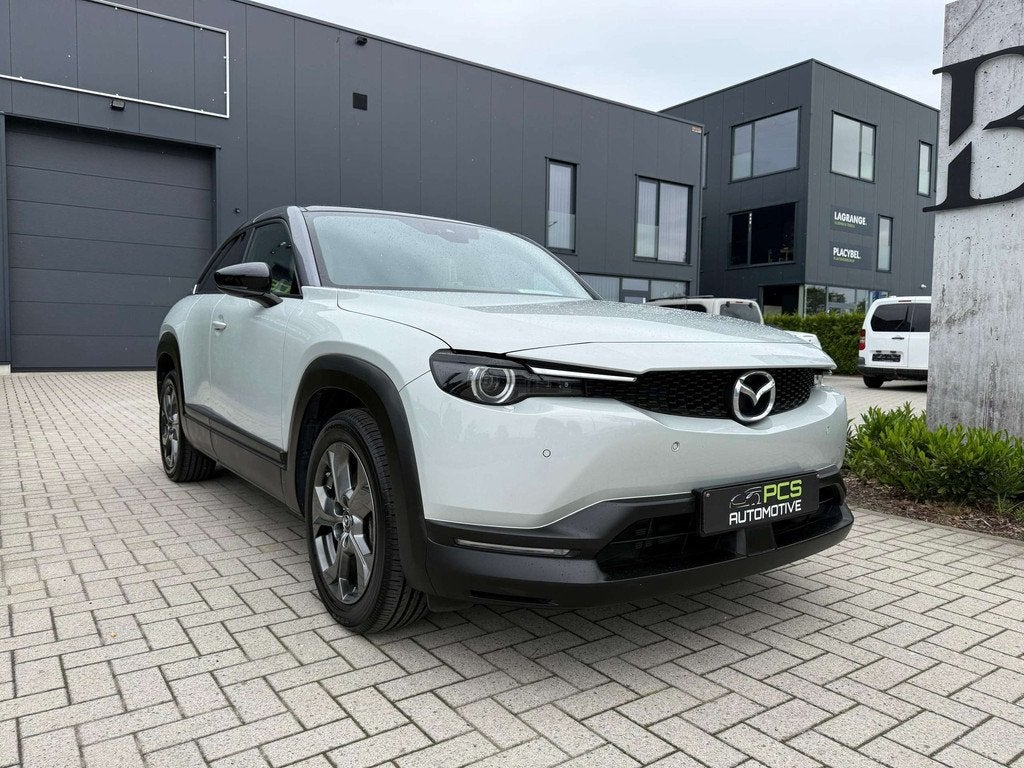Mazda MX-30 e-skyactiv 30.000 km / Automaat / Elektrisch / 1, Automaat, Gebruikt, Euro 6, Overige brandstoffen