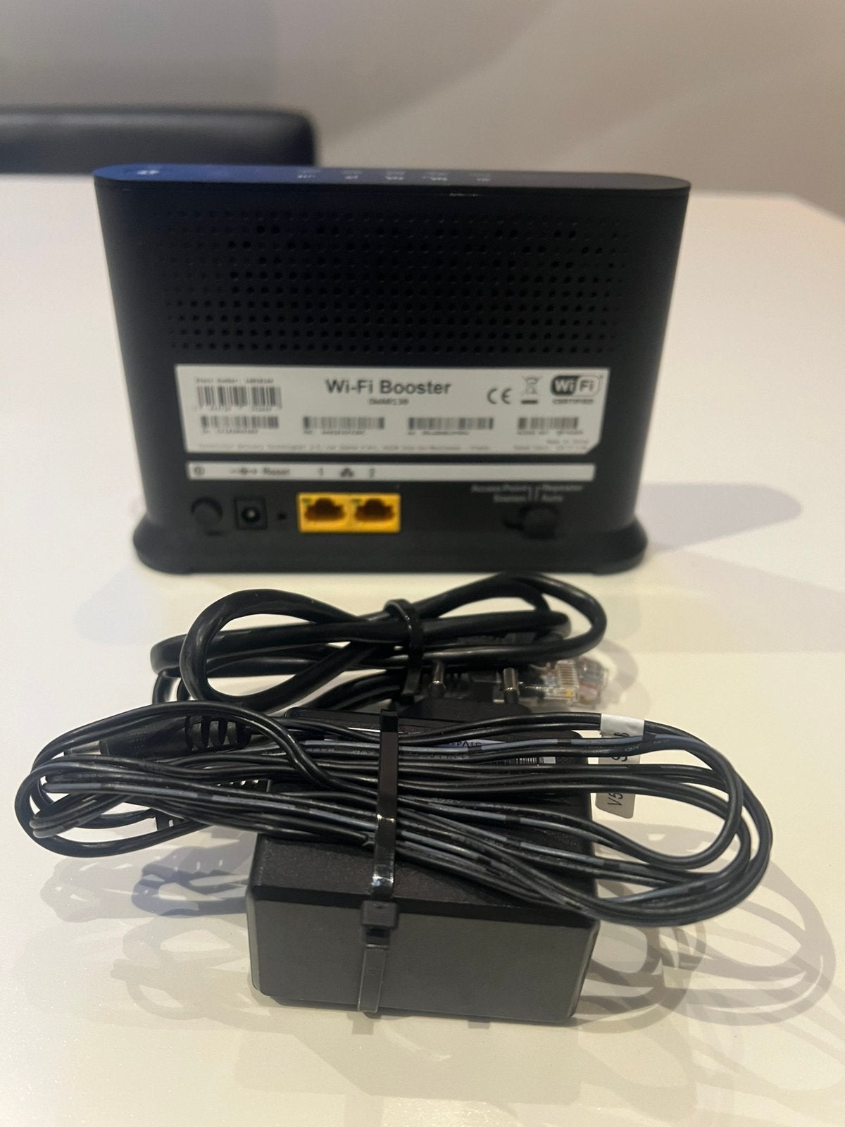 Wifi-versterker v1, Ophalen, Zo goed als nieuw