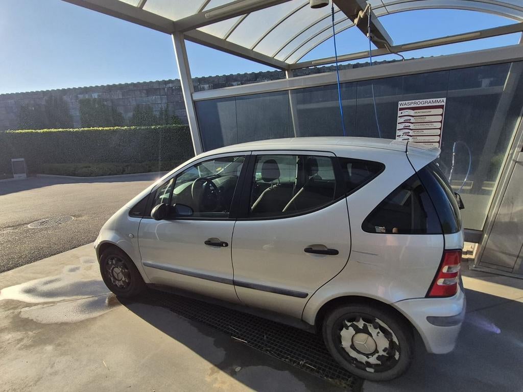 Mercedes Benz A140 - zonder keuring verkocht, Auto's, Stof, Zwart, 5 deurs, Particulier