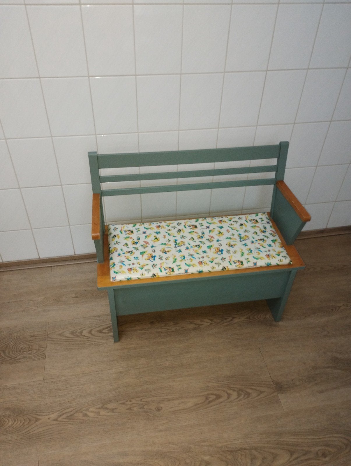 Vintage speelgoed kist, Ophalen