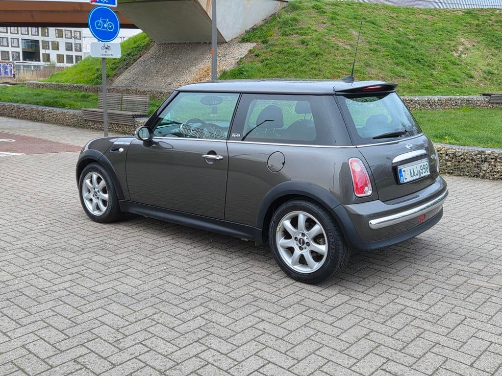 MINI ONE 1.4D, Autos, Mini, Cuir, Achat, Entreprise, Boîte manuelle