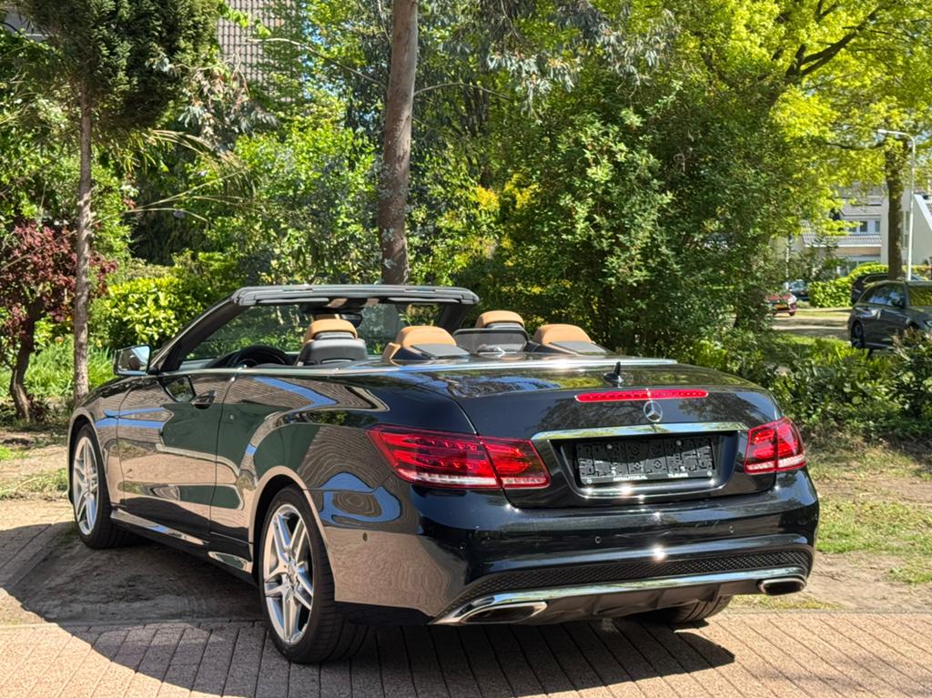 zeer mooie Mercedes e klasse cabrio van 2016 met weinig km., Autos, Cuir, Achat, Cabriolet, Beige