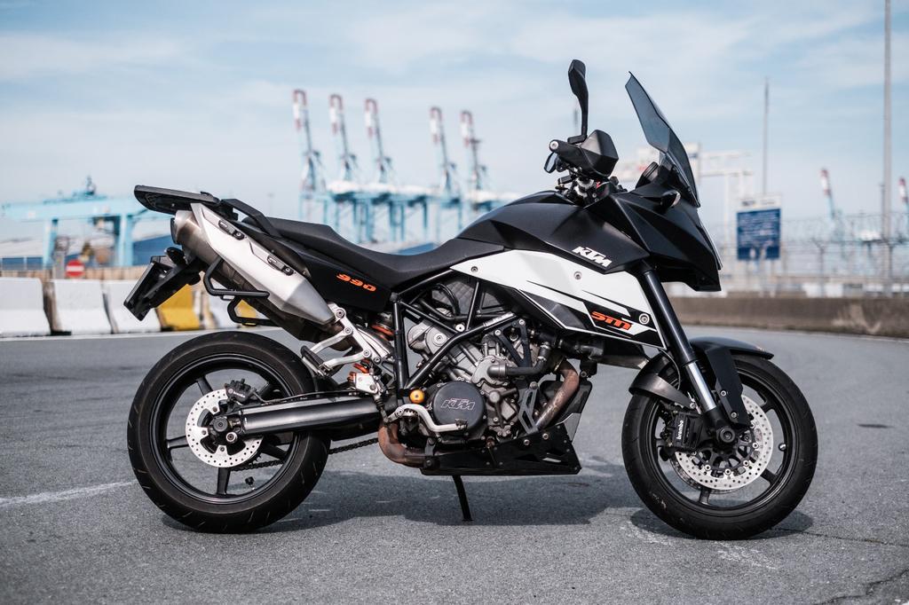 KTM 990 smt, Motos, Plus de 35 kW, Particulier, SuperMoto