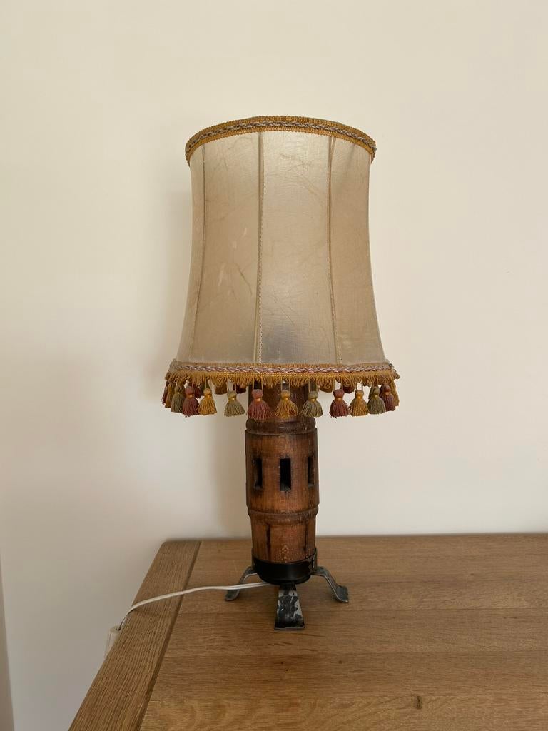 Antieke lamp, Enlèvement