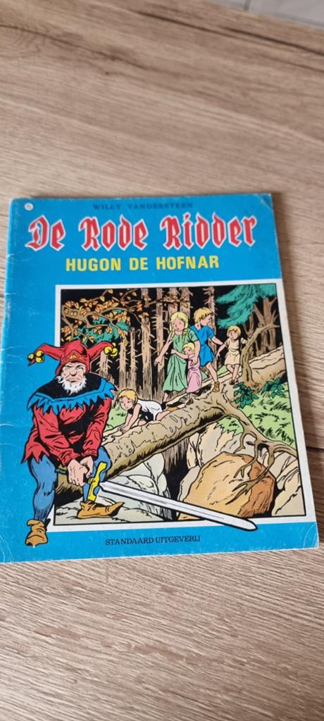 Strip De rode ridder - 23 Hugon De hofnar, Eén stripboek, Ophalen of Verzenden, Gelezen, Willy Vandersteen