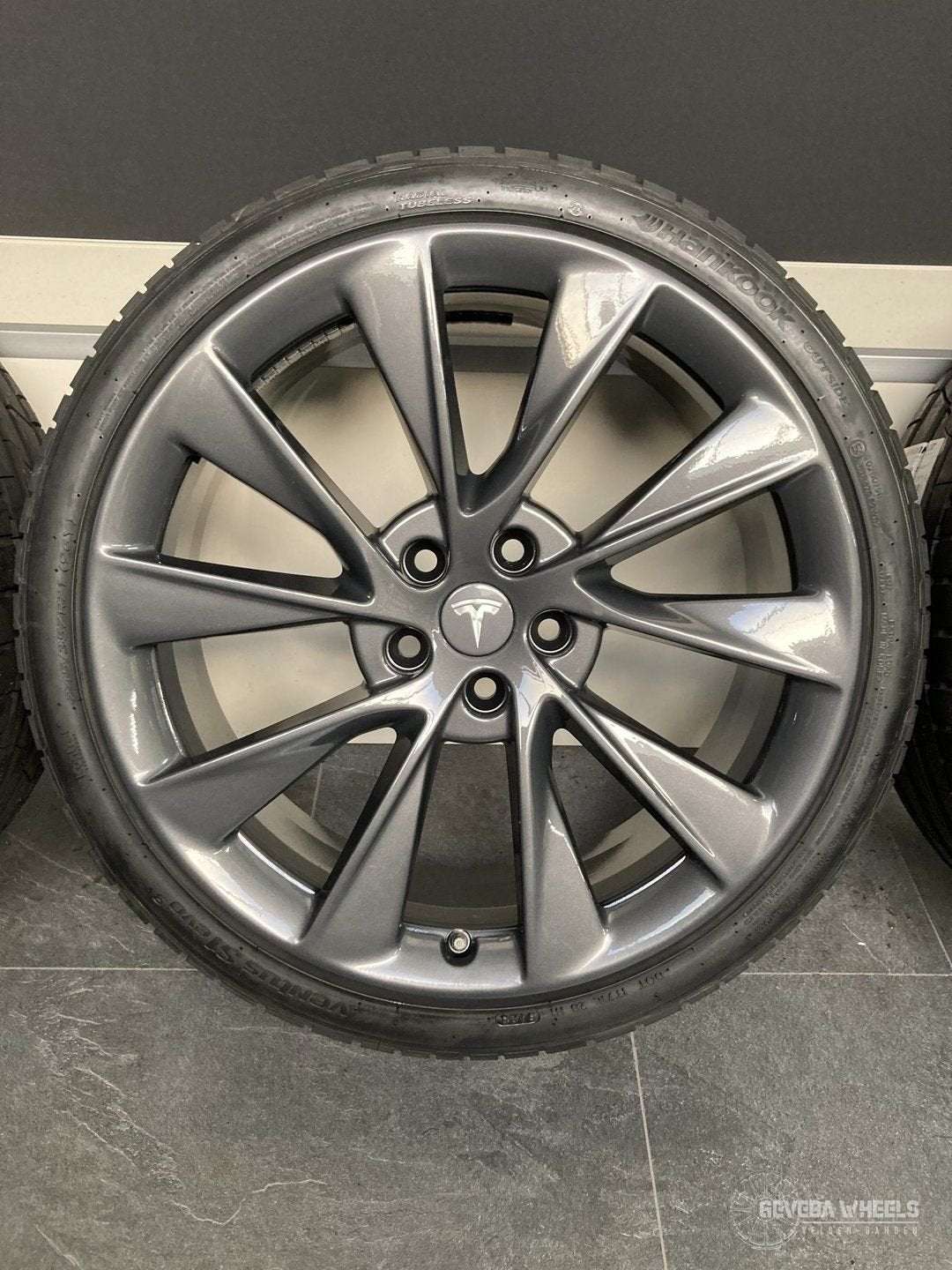21” originele Tesla Model S Twin Turbine velgen + nwe banden, Pneus et Jantes, 245 mm, Véhicule de tourisme, Pneus été