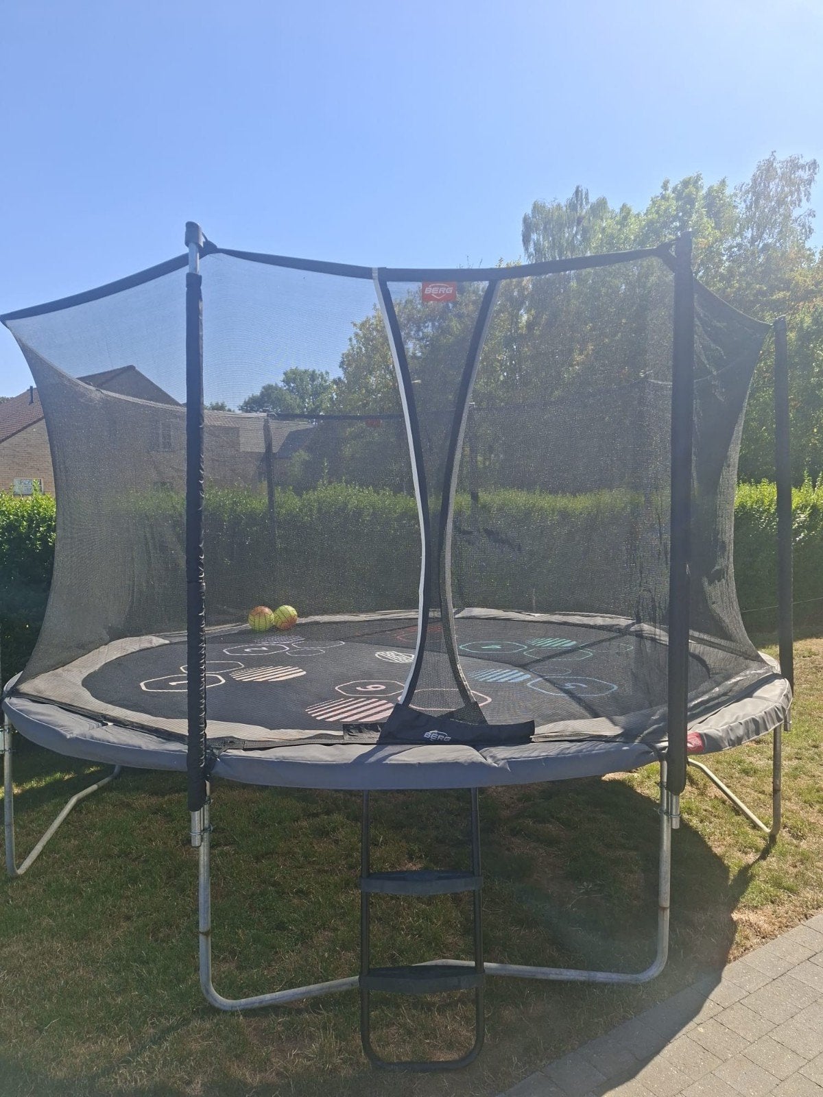 Trampoline BERG 4m30 de luxe XL, Enfants & Bébés, Jouets | Extérieur | Trampolines, Enlèvement