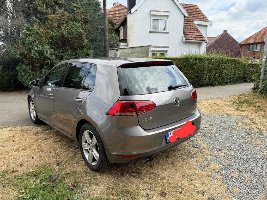 Volswagen Golf 7,   1.4 essence  90kw, Autos, Achat, Boîte manuelle, Entretenue par le concessionnaire, Noir