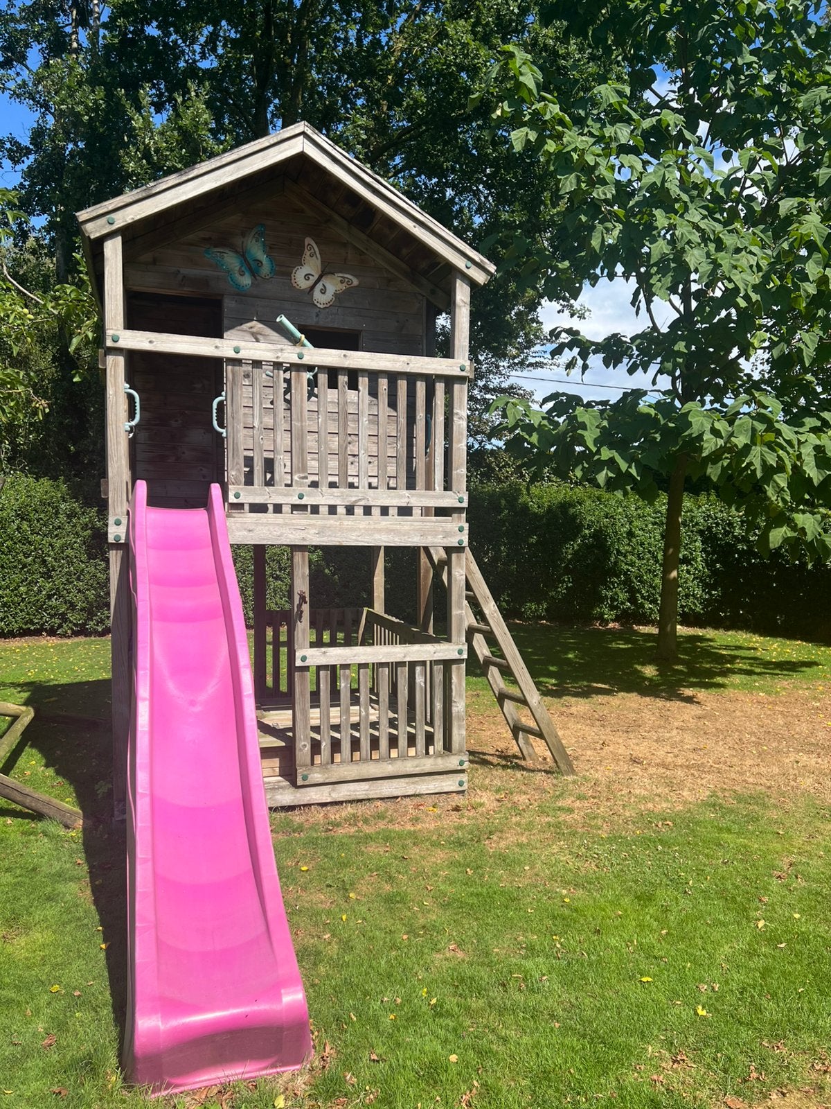 Mooi houten speelhuisje met zandbak, Kinderen en Baby's, Ophalen, Zo goed als nieuw