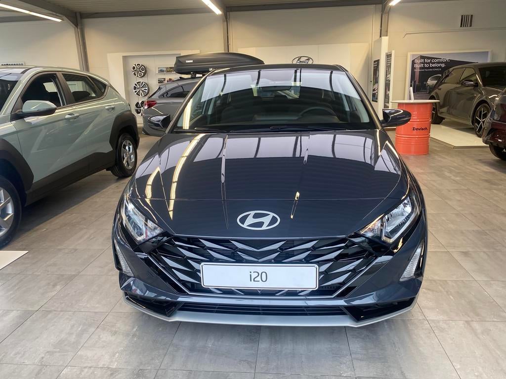 Hyundai i20 1.0 T-GDi DCT TWIST 90 A7 (automaat), Auto's, Hyundai, Euro 6, Parkeersensor, Bedrijf, 5 zetels