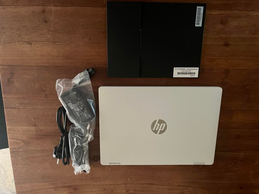 NIEUW HP Omnibook 5 Flip 14 inch met i5 processor met 16GB, Computers en Software, Windows Laptops, Ophalen of Verzenden, Nieuw