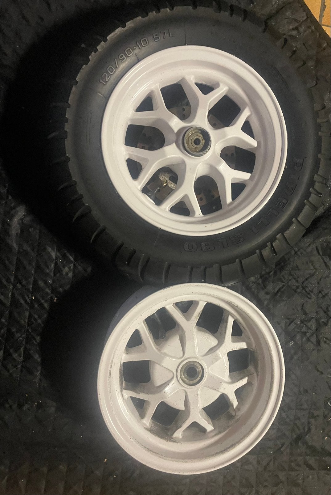 Booster velgen 10 inch 120/90/10, Ophalen, Nieuw