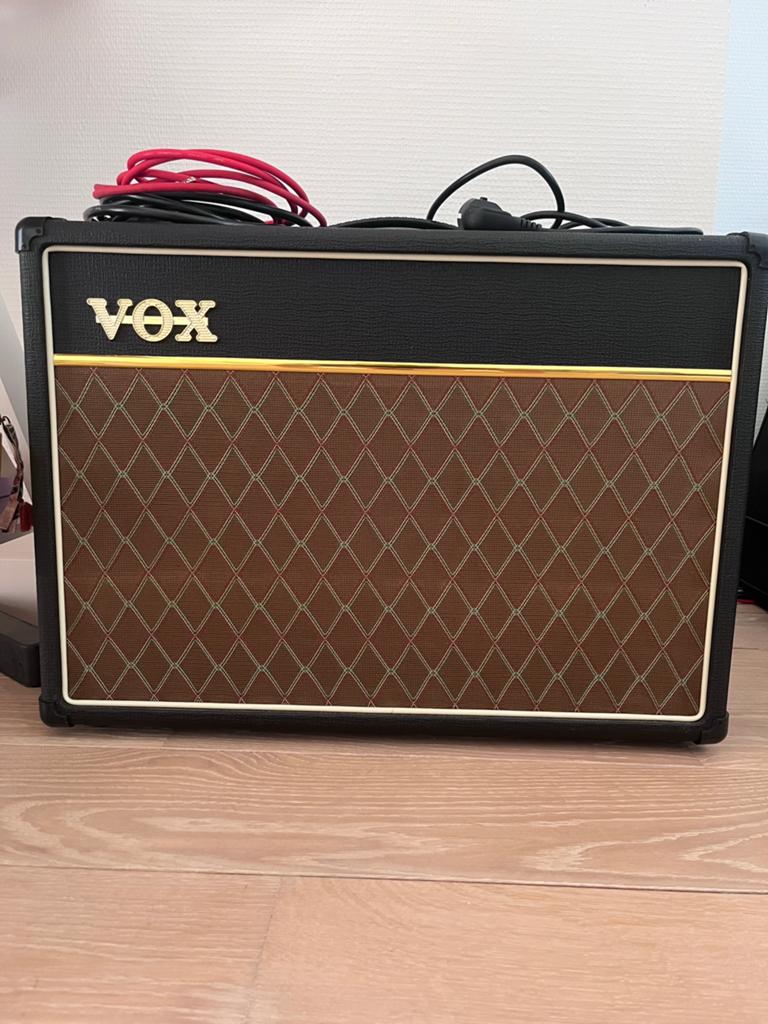 Zeldzame VOX AC15 Classic met Alnico Blue speaker!, Ophalen, Zo goed als nieuw, Gitaar