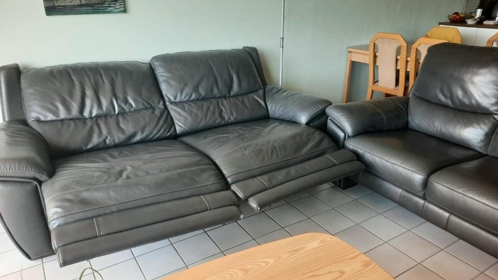 Lederen zetels met relaxfunctie, Huis en Inrichting, Ophalen, Gebruikt, Leer, Klassiek - functioneel - comfort-focused