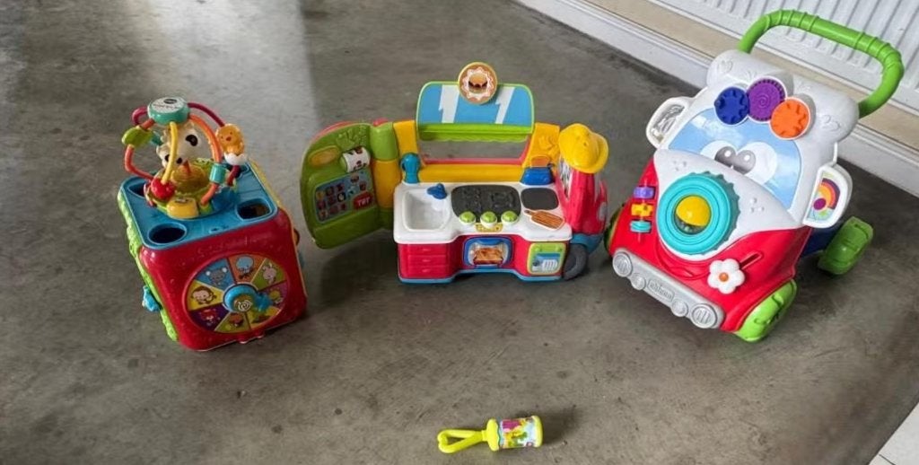 Peuter activiteitenkubus, keuken, rammelaar & loopwagen, Ophalen, Gebruikt, Mobiel, Met licht