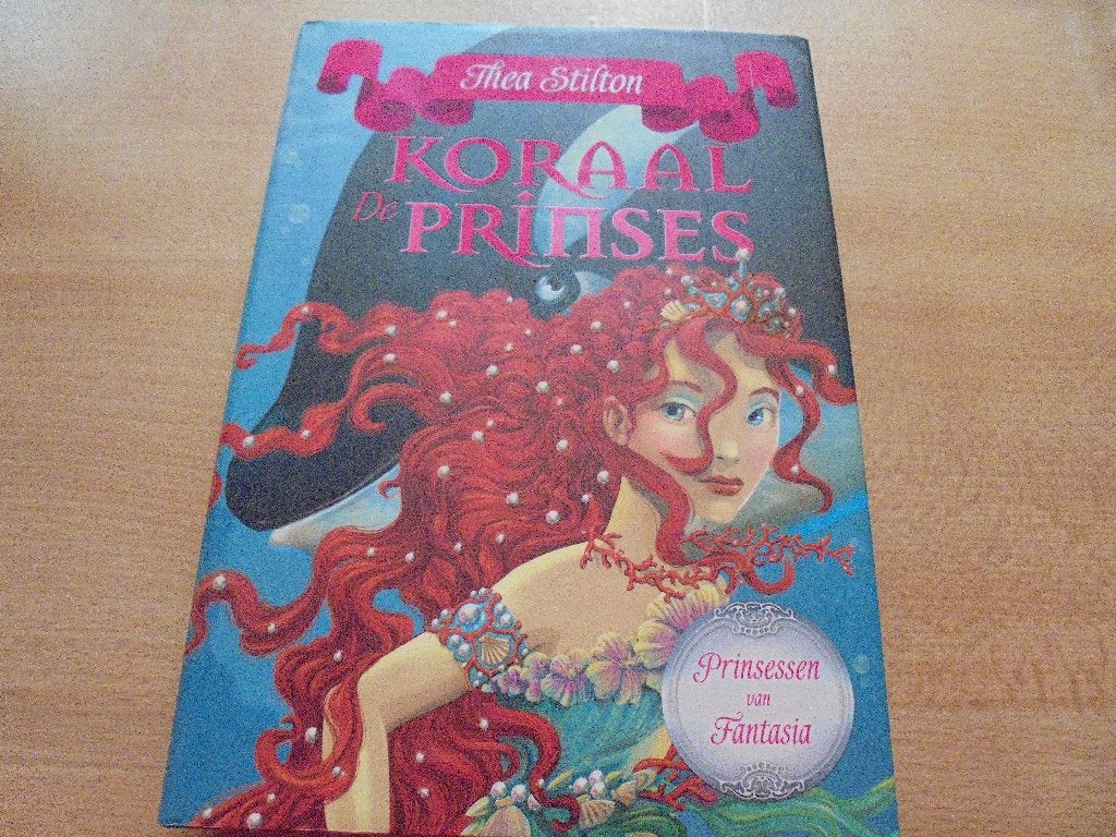 De prinsessen van Fantasia 2 - De Koraalprinses, Ophalen of Verzenden, Zo goed als nieuw