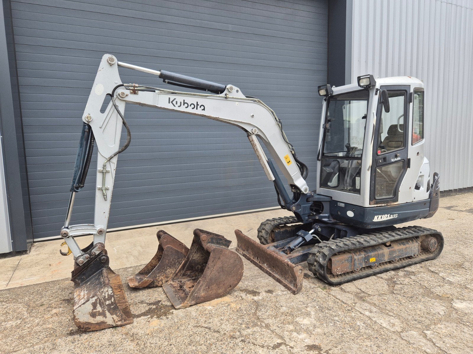 Mini-excavatrice Kubota KX101-3 3,5 tonnes, Enlèvement