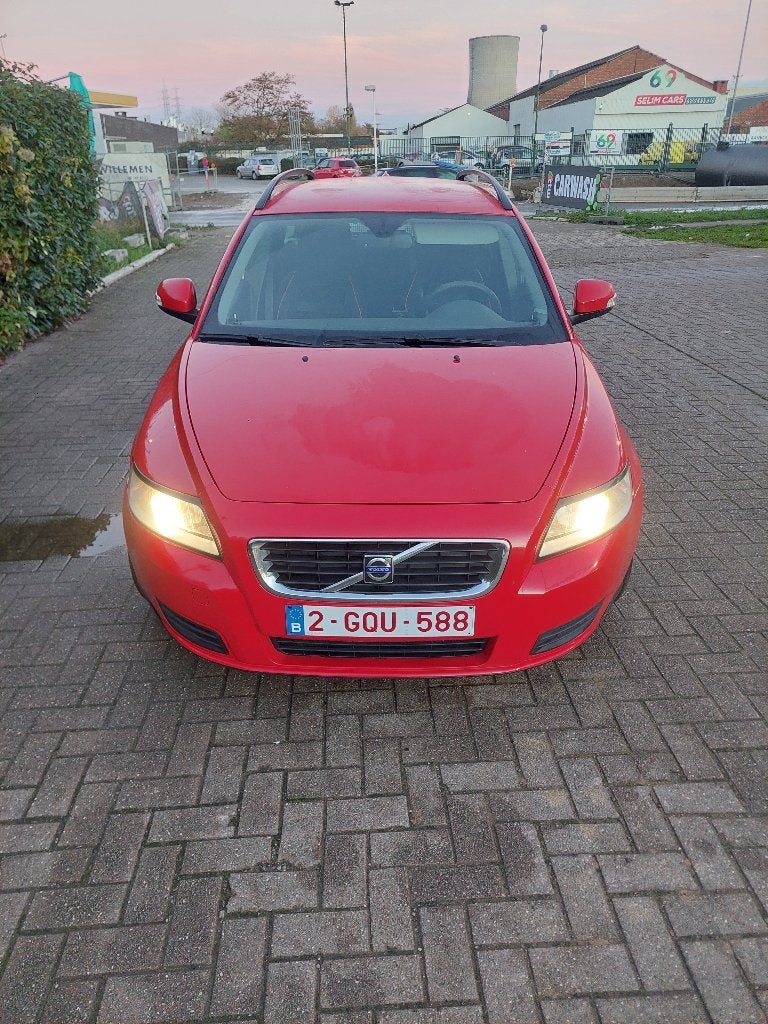 Volvo V50, Autos, Rouge, Entreprise, Boîte manuelle, Noir