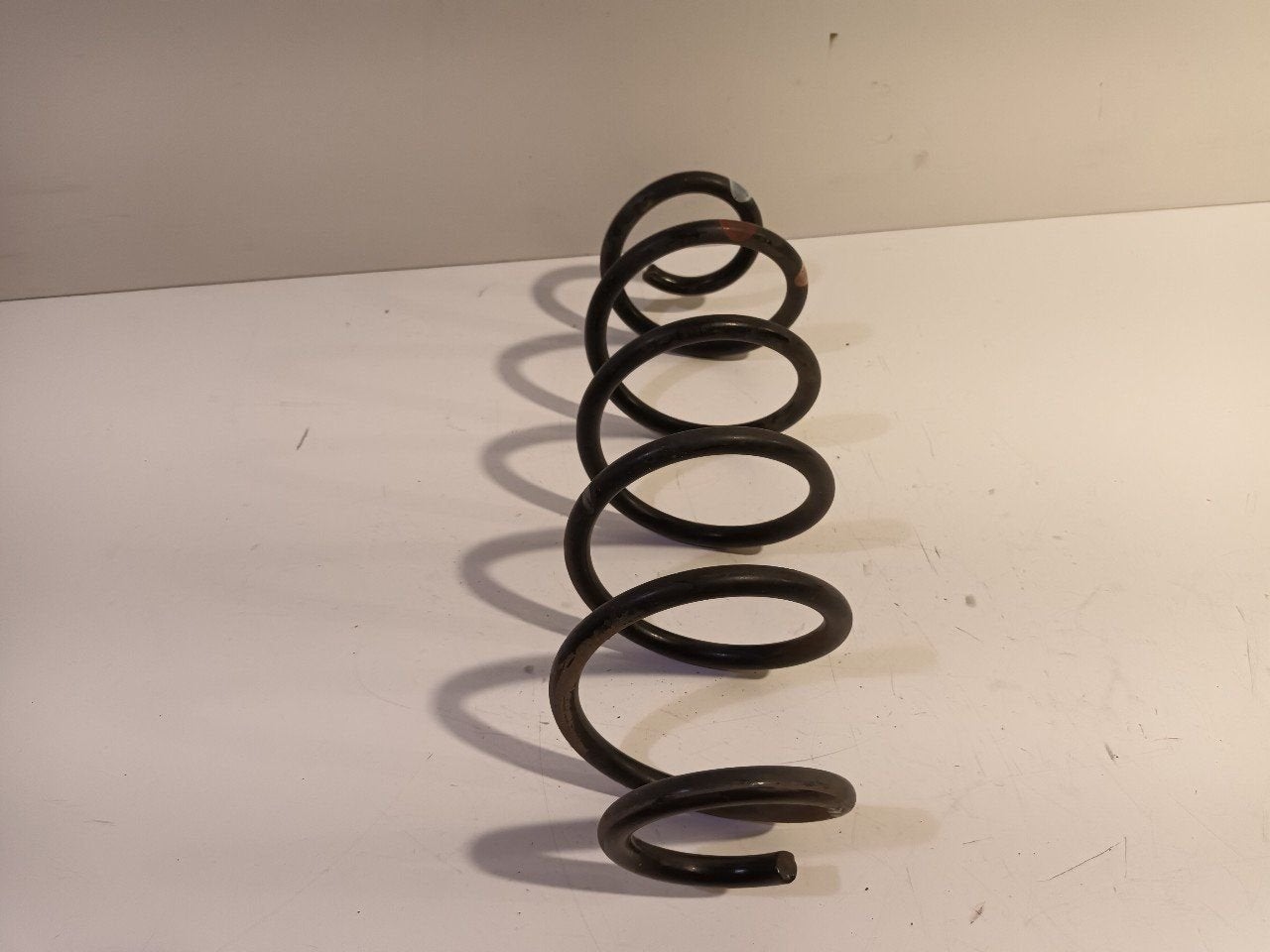 Spiraalveer achter links of rechts uitwisselbaar Honda Jazz, Onderdelen@venauto.nl, Ettenseweg 76, 4706 PB Roosendaal, The Netherlands