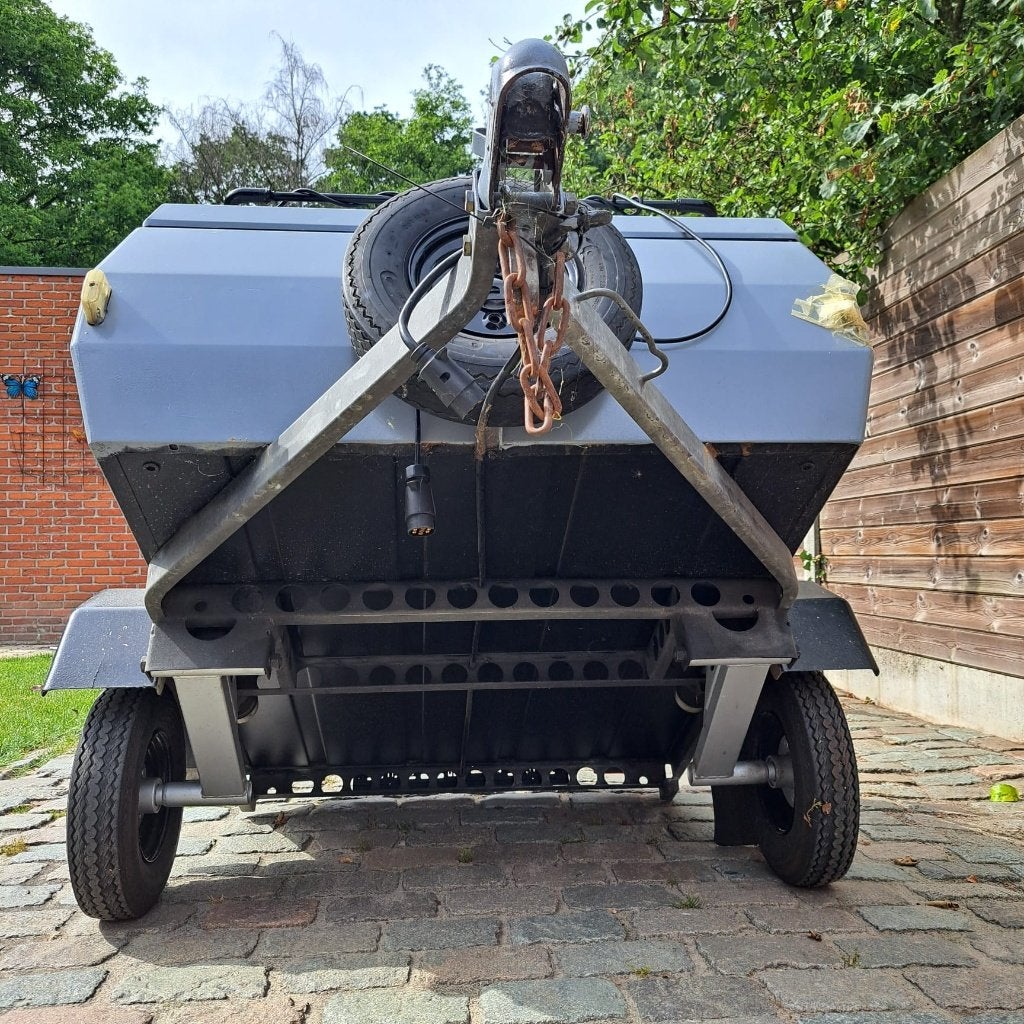 bagagewagen met deksel, Enlèvement, Utilisé