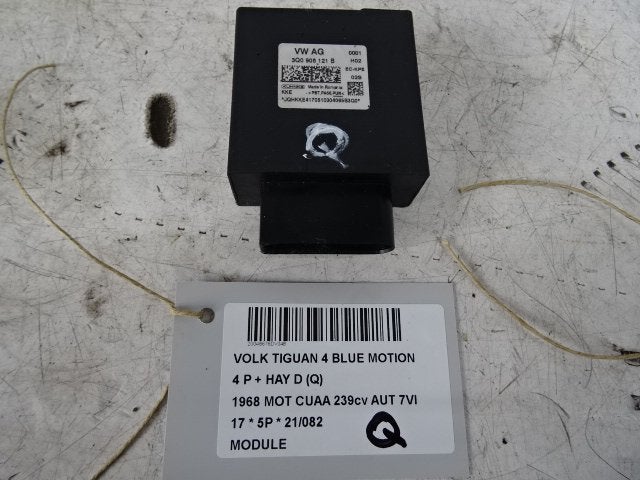 UNITE ELECTRONIQUE Volkswagen Tiguan (AD1) (3Q0906121B), Utilisé, Volkswagen