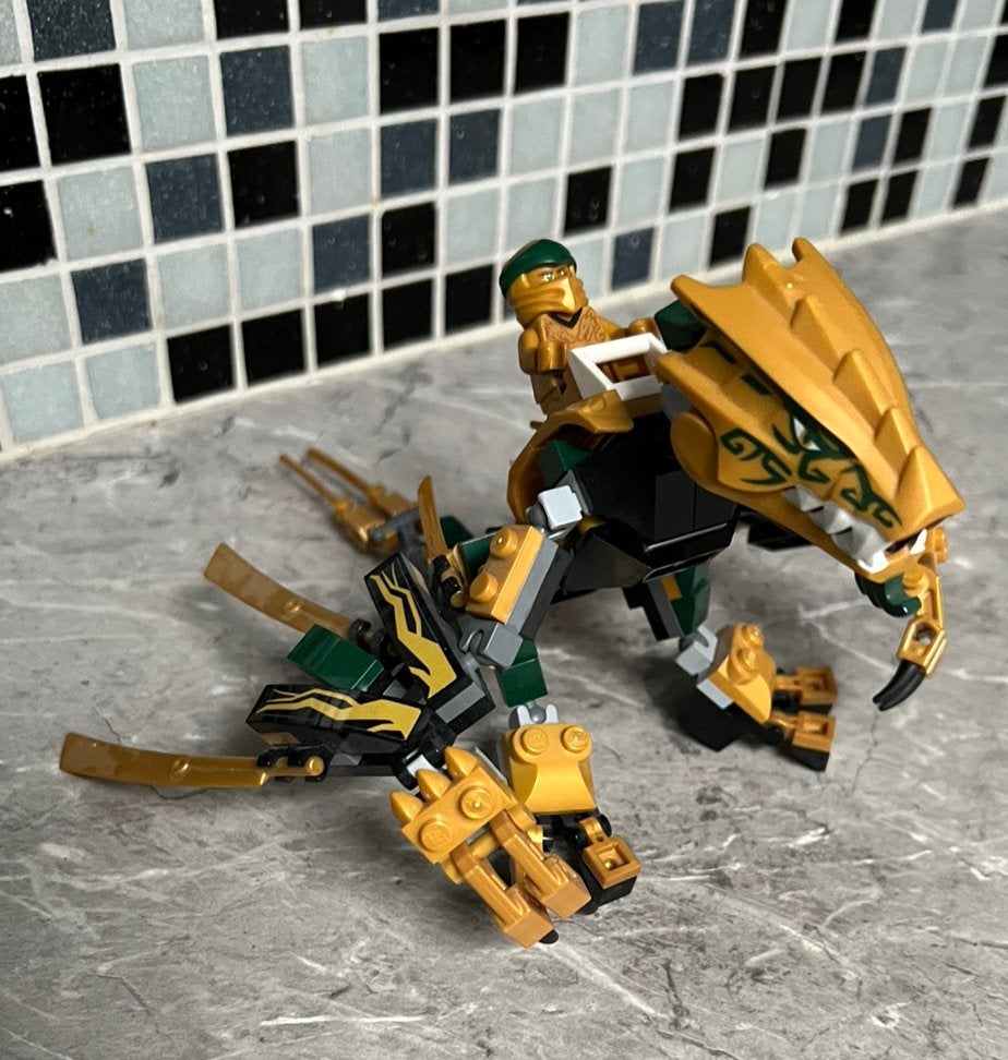 Lego Ninjago Legacy : Le Dragon Doré 70666, Enlèvement ou Envoi, Lego, Minifigurines incluses, Comme neuf