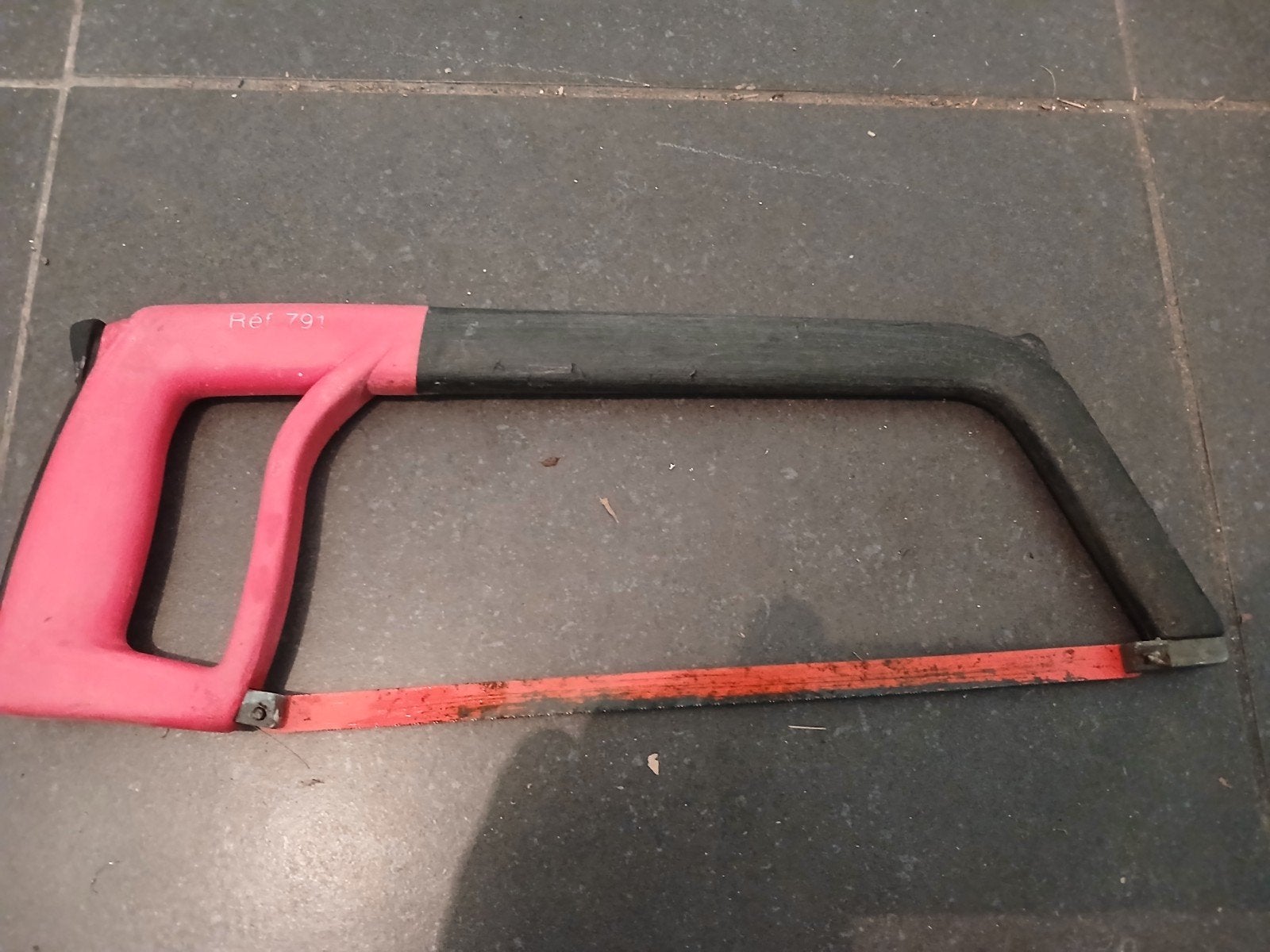 beugelzaag van twee materialen SAM Outillage 791, Tuin en Terras, Ophalen, Beugelzaag