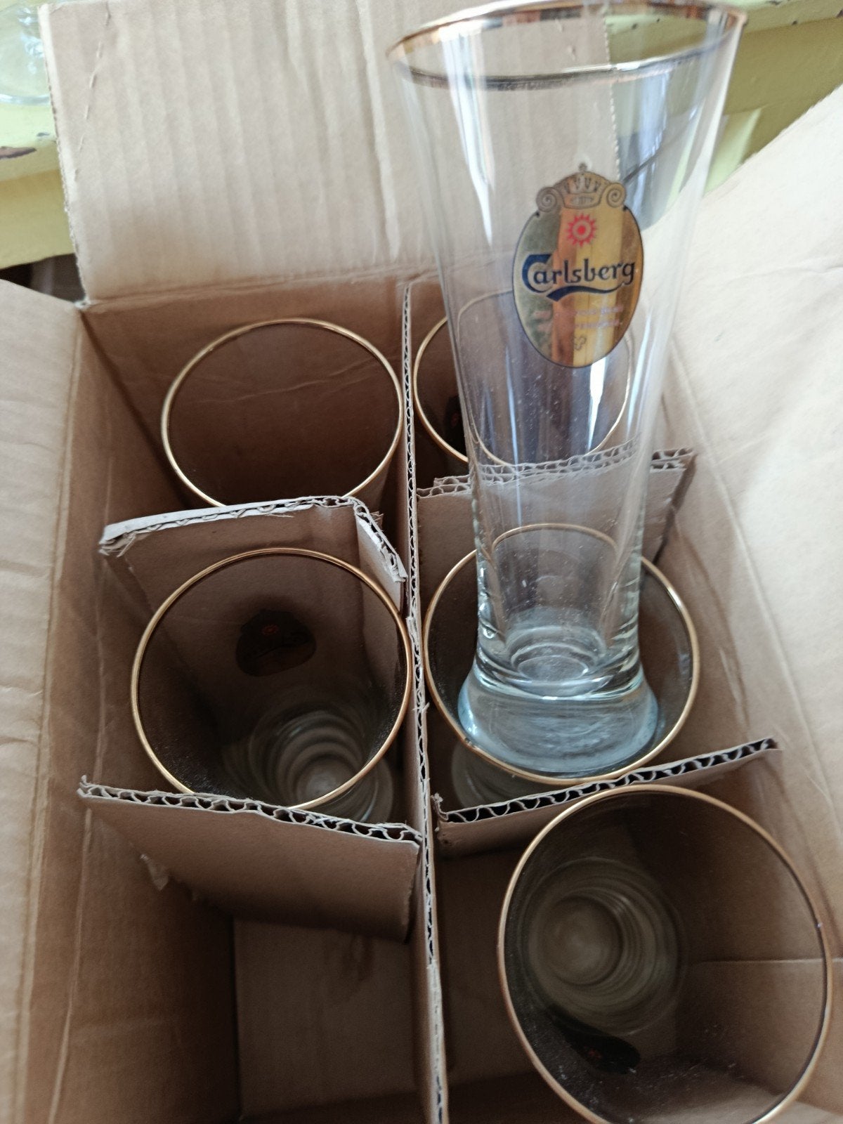 6  verres   Carlsberg hauteur 18 cm, Enlèvement