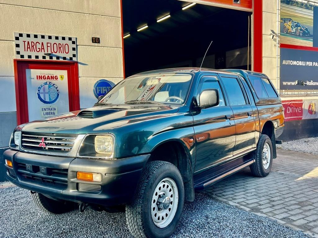 Mitsubishi L200 / 166.000 km / 2.5 diesel, Auto's, Bedrijf, Diesel, L200, 4x4