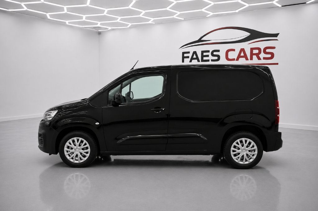 citroen berlingo automaat nieuwer model binnen kant, Autos, Citroën, https://public.car-pass.be/vhr/ef1523ba-3739-4ba4-9936-074d9ee0ccd0