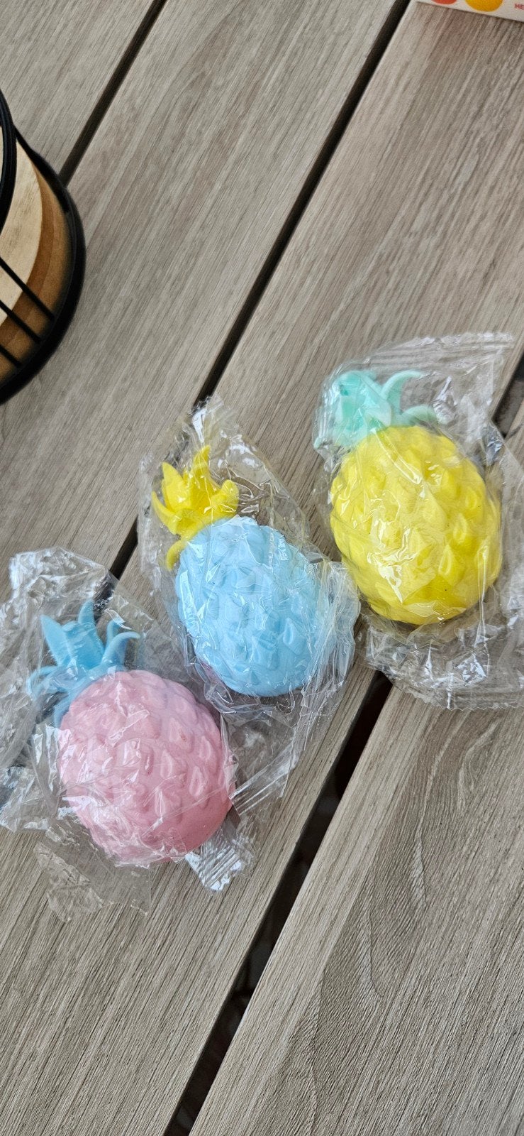 Squishy ananas, Verzenden