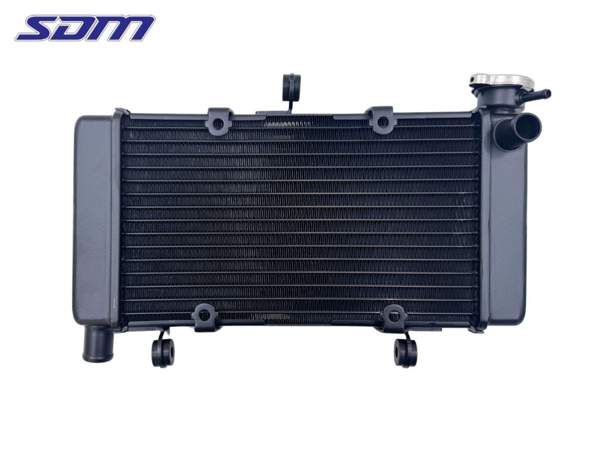 RADIATEUR Honda CB 500 F 2016-2018 (19010-MJW-D51), Dhr. S. di Majo, Nieuw, Info@cama-motorparts.nl, P.J. Troelstraweg 8 8
3144 CX  MAASSLUIS, NL