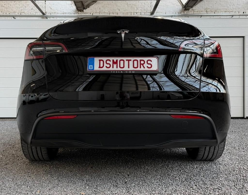 Tesla Model Y RWD | Made in Berlin | 25.212 km, Autos, Tesla, Entreprise, Garantie prolongée, https://public.car-pass.be/vhr/f7c44a09-b757-46c4-958a-dea9824c66b7