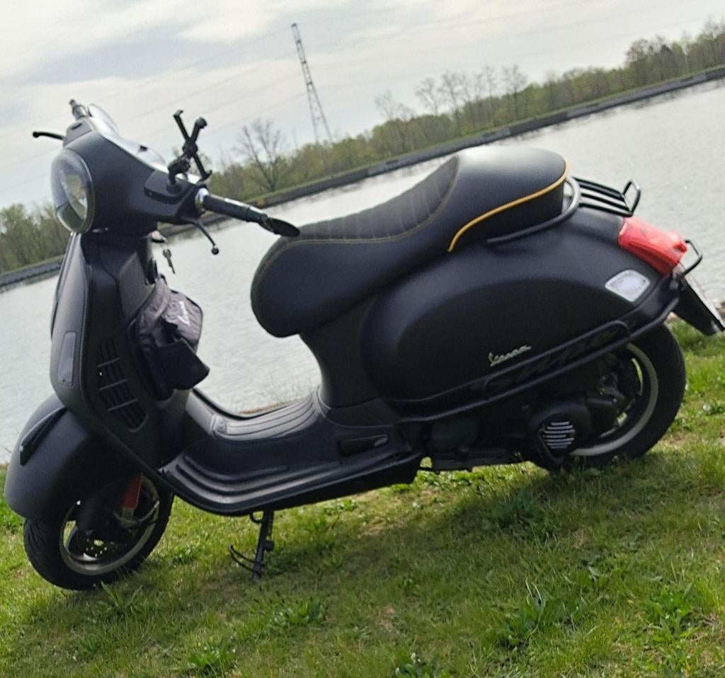 vespa te koop, Particulier, Overig, Minimaal motorrijbewijs A2, Automaat
