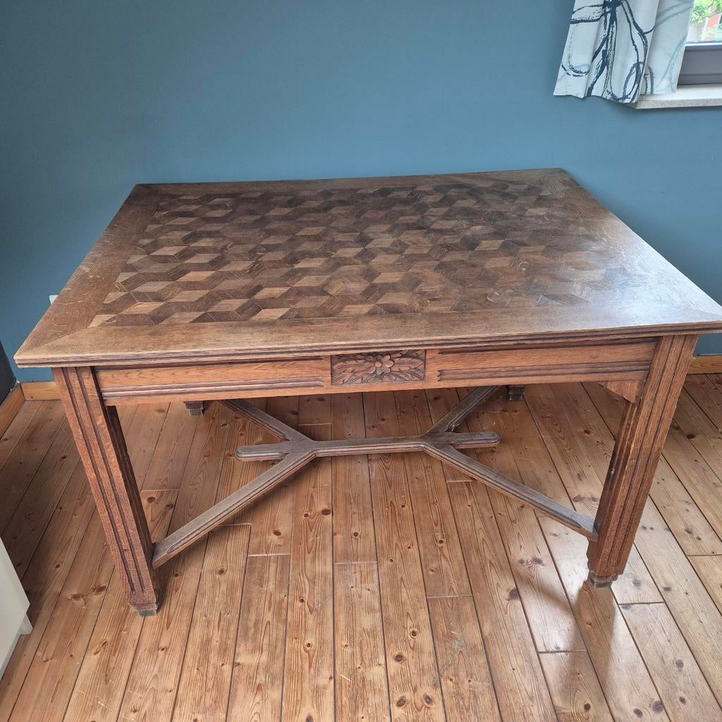 Antieke tafel en 6 bijhorende stoelen, Ophalen
