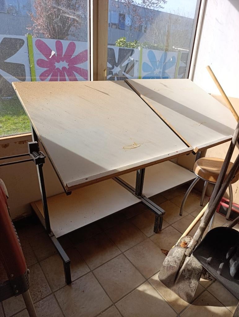 Tekentafels, Ophalen, Zo goed als nieuw, Minder dan 130 cm