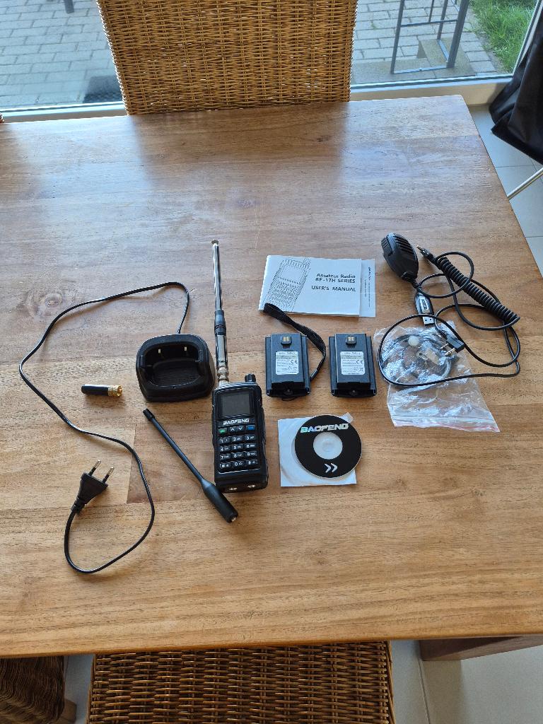 Baofeng UV-17pro, Talkie-walkie ou Walkie-talkie, Enlèvement ou Envoi, Avec clip de ceinture, Utilisé