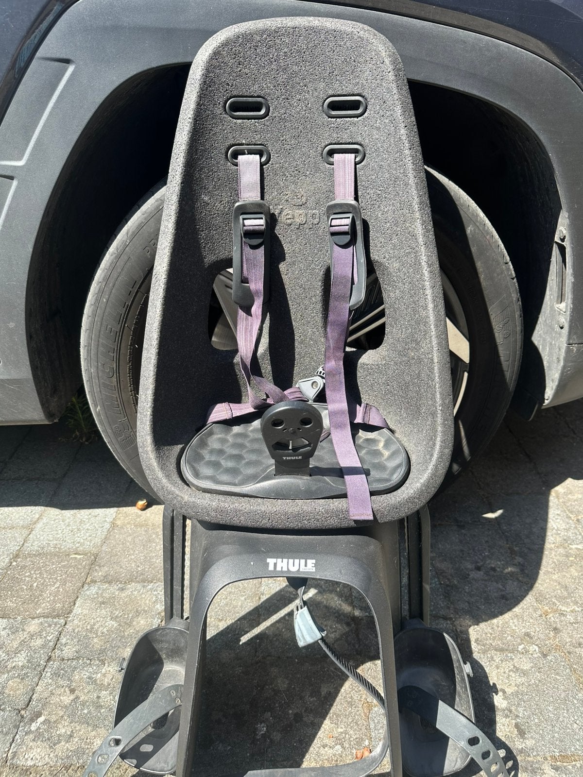Thule yepp kinderfietsstoel, Enlèvement, Utilisé, Siège arrière