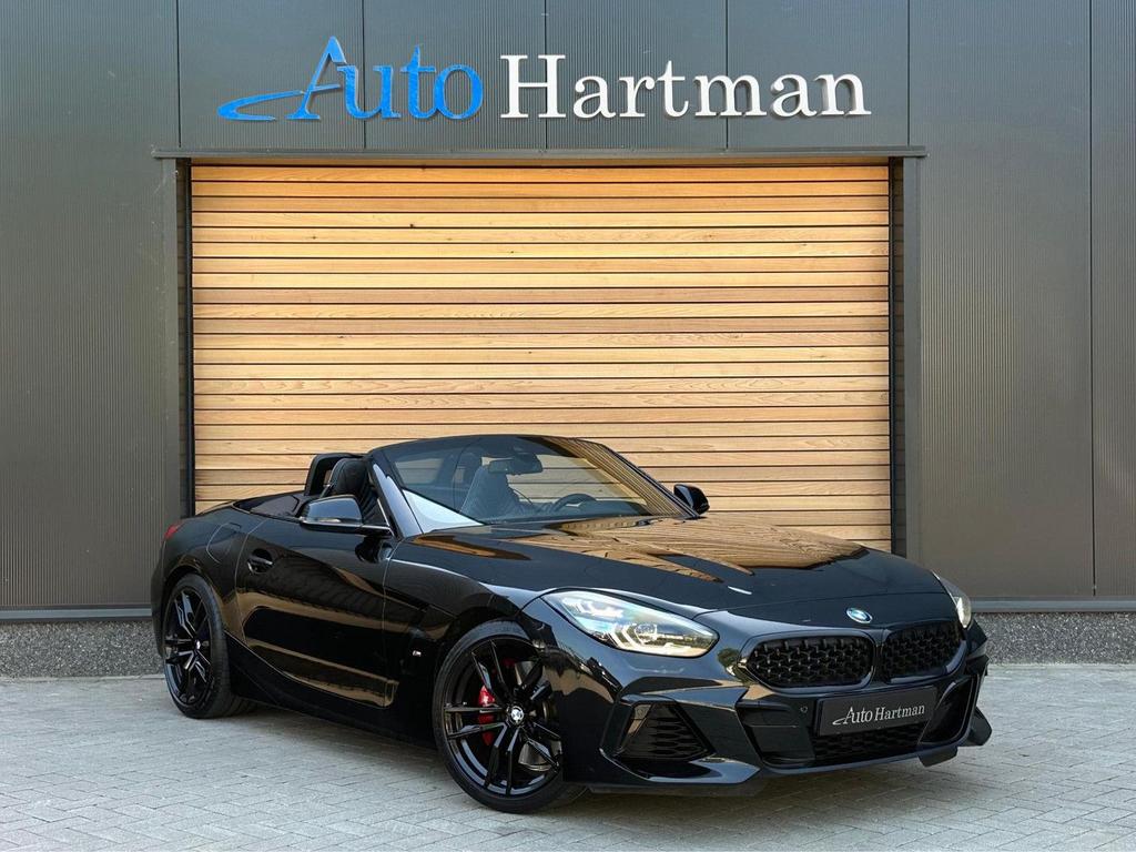 BMW Z4 M40 Roadster M40i High Executive H&K|HEAD-UP|REMUS|EL, Auto's, BMW, Automaat, Zwart, Cabriolet, Zwart