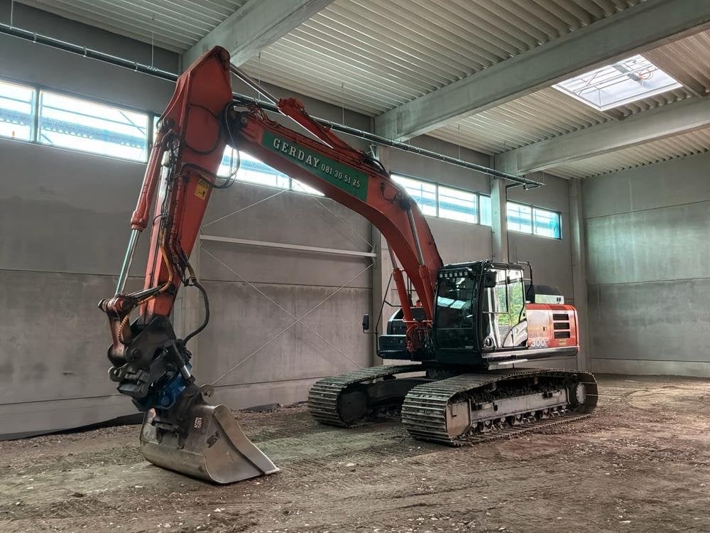 2017 Pelle sur chenilles Hitachi ZX300LC-6, Articles professionnels, Machines & Construction | Grues & Excavatrices, Excavatrice